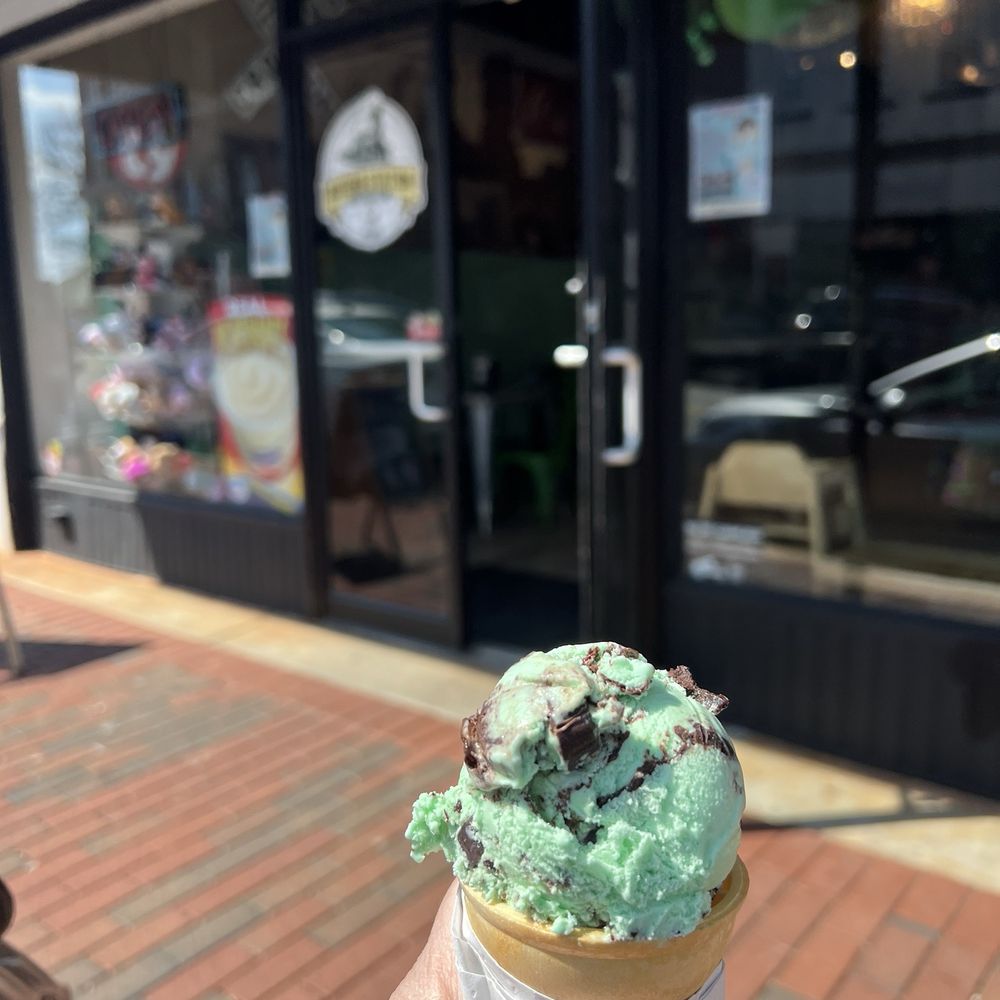 Mint moose tracks