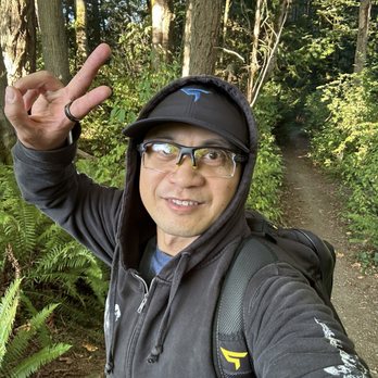 Saint Edward State Park - Walking to The Lodge for pickleball - Parks Near Me - Kenmore, Washington