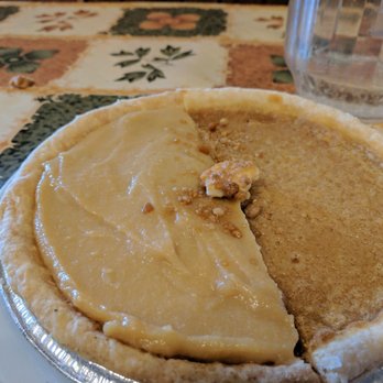Érablière St-Henri - Tart au Sucre et Sirop - Breakfast & Brunch Near Me - Ste-Marthe, Quebec Érablière St-Henri - Tart au Sucre et Sirop - Breakfast & Brunch Near Me - Ste-Marthe, Quebec
