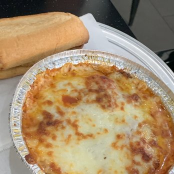 Giovanni's Trattoria - Pizza Near Me - San Diego, California