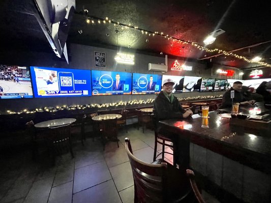 Silver Dollar Pizza Co by null