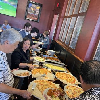 Chicago Fire - Folsom - Banquet Room - Pizza Near Me - Folsom, California