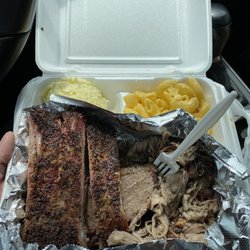 Smokin’ Joe’s Pit BBQ - Lunch!
