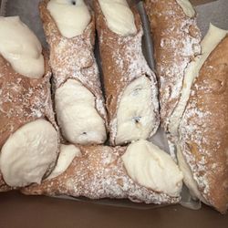 Santina's Italian Pastry by Nino - Cannoli Thanksgiving Dessert