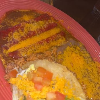 Henry’s Puffy Tacos - Mexican cheese plate - Mexican Near Me - San Antonio, Texas