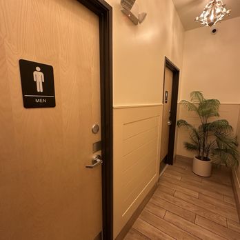 328Thai - Restrooms - Salad Near Me - Las Vegas, Nevada 328Thai - Restrooms - Salad Near Me - Las Vegas, Nevada