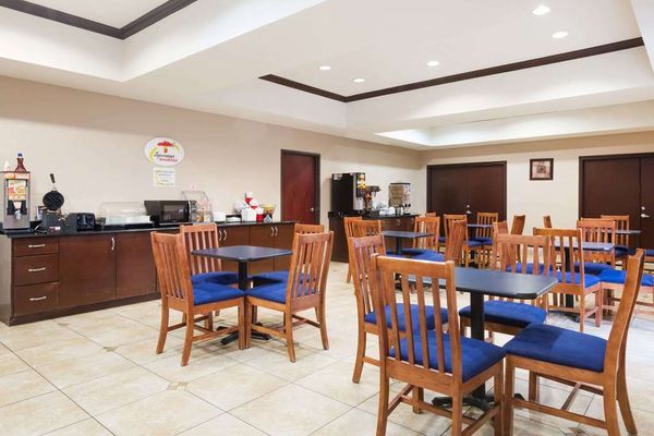 Super 8 By Wyndham Nacogdoches