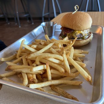 Grnd Sqrl - The Grnd Sqrl Burger - Gastropubs Near Me - Twentynine Palms, California Grnd Sqrl - The Grnd Sqrl Burger - Gastropubs Near Me - Twentynine Palms, California