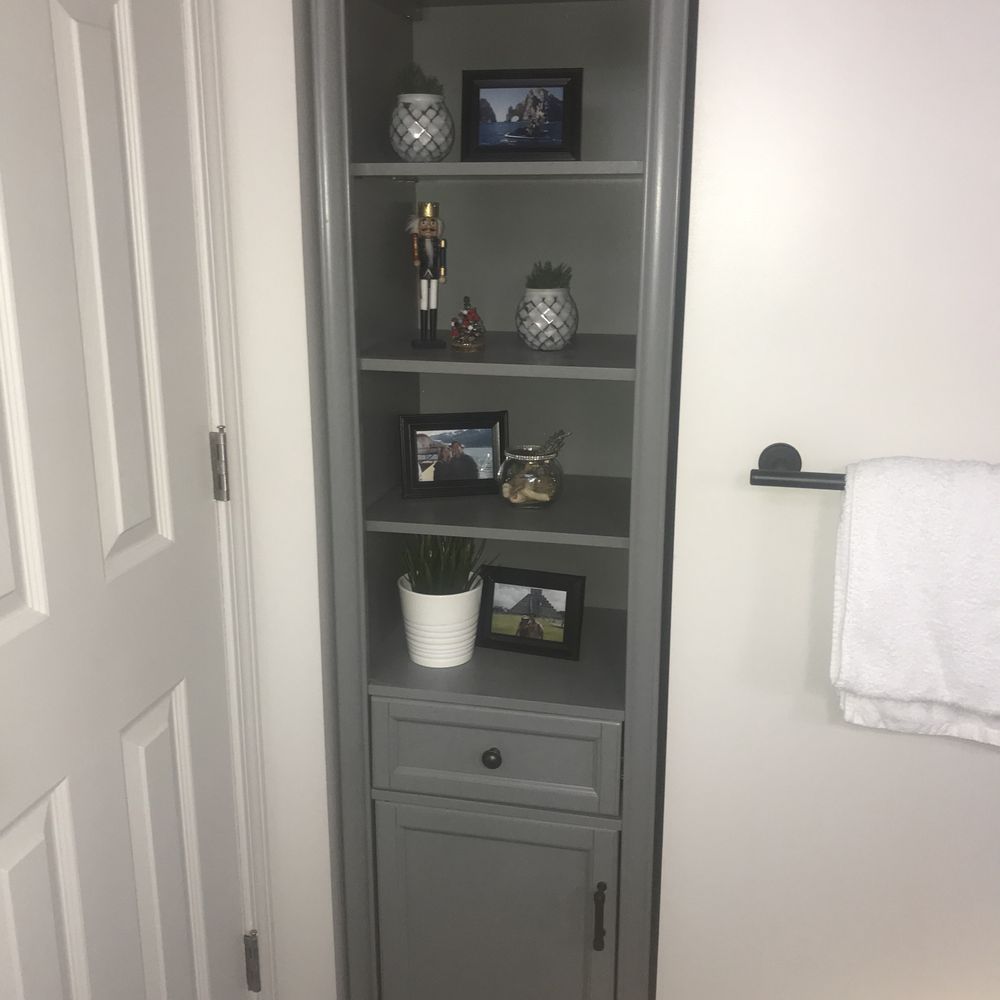 Impressive Basements - Built in cabinet. Linen closet to the left. - General Contractors Near Me - Westland, Michigan Impressive Basements - Built in cabinet. Linen closet to the left. - General Contractors Near Me - Westland, Michigan