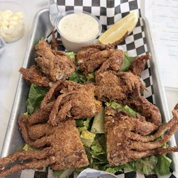 The Dive Oyster Bar - Soft shell crab - Cajun/Creole Near Me - Yorba Linda, California The Dive Oyster Bar - Soft shell crab - Cajun/Creole Near Me - Yorba Linda, California