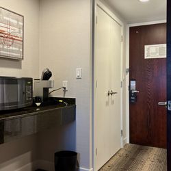 Crowne Plaza Edison