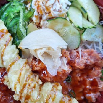 Aloha Cones - Dragon bowl - Sushi Bars Near Me - Honolulu, Hawaii