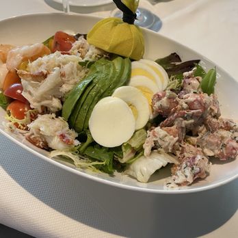 Polo Lounge - BHH Seafood Salad - New American Near Me - Beverly Hills, California Polo Lounge - BHH Seafood Salad - New American Near Me - Beverly Hills, California