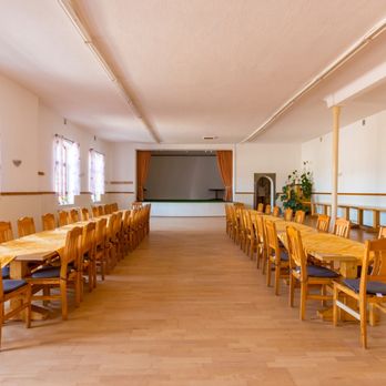 Zur Quelle - Bowling Near Me - Köthen, ST Zur Quelle - Bowling Near Me - Köthen, ST