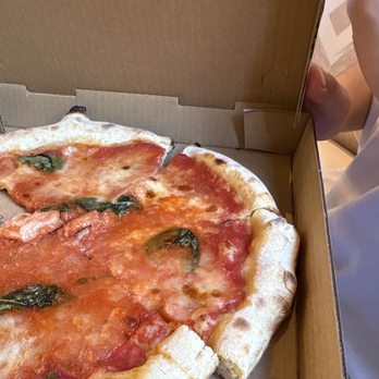 Oliver's Trattoria - margherita - Italian Near Me - Irvine, California Oliver's Trattoria - margherita - Italian Near Me - Irvine, California