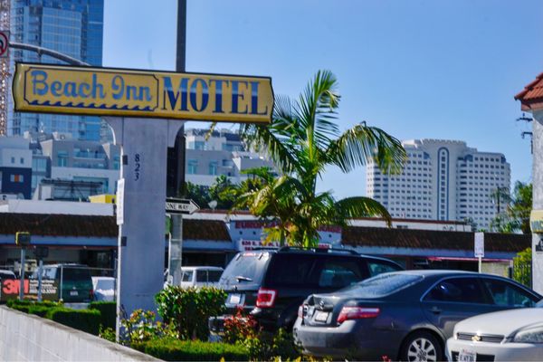 BEACH INN MOTEL - Updated January 2025 - 31 Photos & 35 Reviews - 823 E