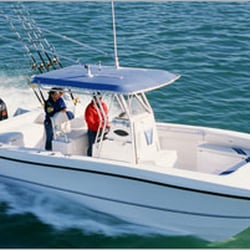 Castle Harbor Sailing School - New Twin Vee 26 twin engine power catamaran offers the smoothest ride on the Bay.