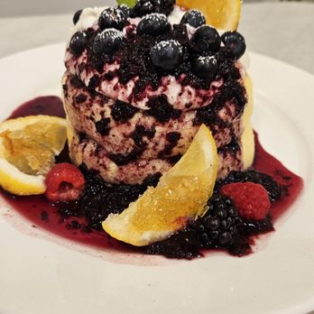 Fluffy Fluffy - Desserts Near Me - Tustin, California