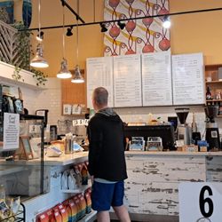Morning Brew - Kailua - Counter