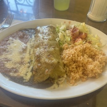El Zacatecano - Chile verde burrito - Mexican Near Me - Salinas, California El Zacatecano - Chile verde burrito - Mexican Near Me - Salinas, California