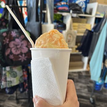 Mountain Magic Shave Ice - Medium shaved ice - Shaved Ice Near Me - Waianae, Hawaii