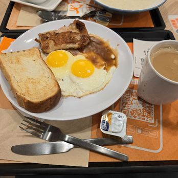 大快活 - Toast, sunny side up eggs, chicken steak - Fast Food Near Me - Hong Kong, HK 大快活 - Toast, sunny side up eggs, chicken steak - Fast Food Near Me - Hong Kong, HK