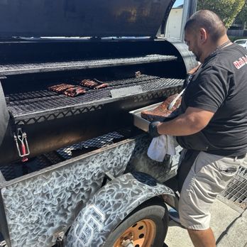 Dom's Nom's - Caterers Near Me - Belmont, California Dom's Nom's - Caterers Near Me - Belmont, California