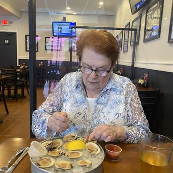 New Wave Seafood - Dining room lunch - Seafood Near Me - Wantagh, New York New Wave Seafood - Dining room lunch - Seafood Near Me - Wantagh, New York