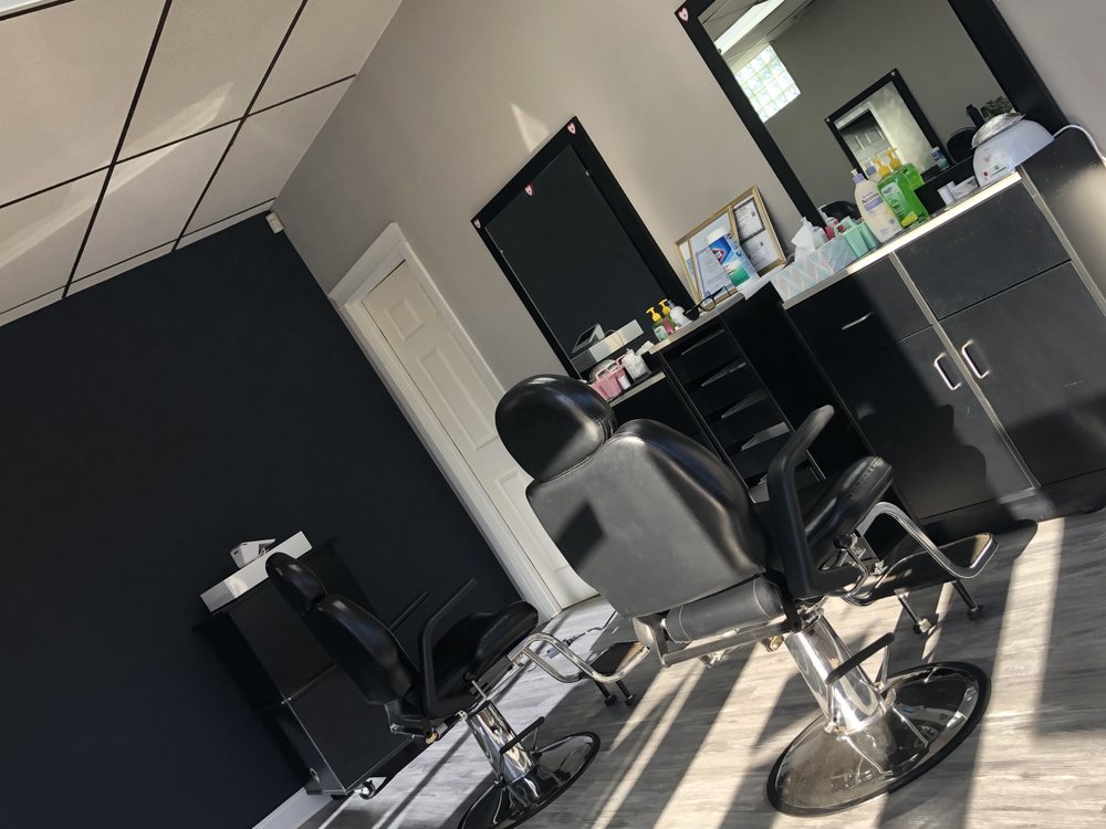 NISHA BEAUTY SALON Updated October 2024 32 Photos 4058 W Lawrence