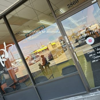 Venus Beauty Salon - Entrance - Hair Salons Near Me - Indianapolis, Indiana Venus Beauty Salon - Entrance - Hair Salons Near Me - Indianapolis, Indiana