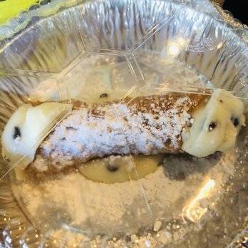Cafe Frankie's - Cannoli- traditional - Italian Near Me - Boynton Beach, Florida