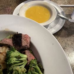 Bud Jackson's Eatery & Taps - Steak and veggies for the win.
