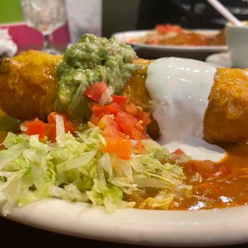 La Grande Mexicana - Chimichanga w/ Shredded Beef - Mexican Near Me - Denver, Colorado La Grande Mexicana - Chimichanga w/ Shredded Beef - Mexican Near Me - Denver, Colorado