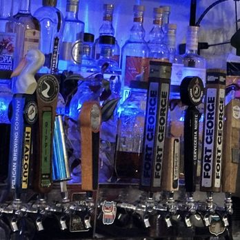 Fractal Bar - beers on tap - Cocktail Bars Near Me - McMinnville, Oregon