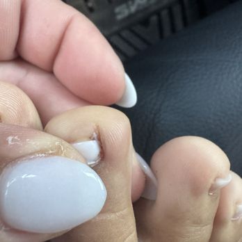 Lux Nail Spa - Scars nail tech left - Nail Salons Near Me - Kerrville, Texas
