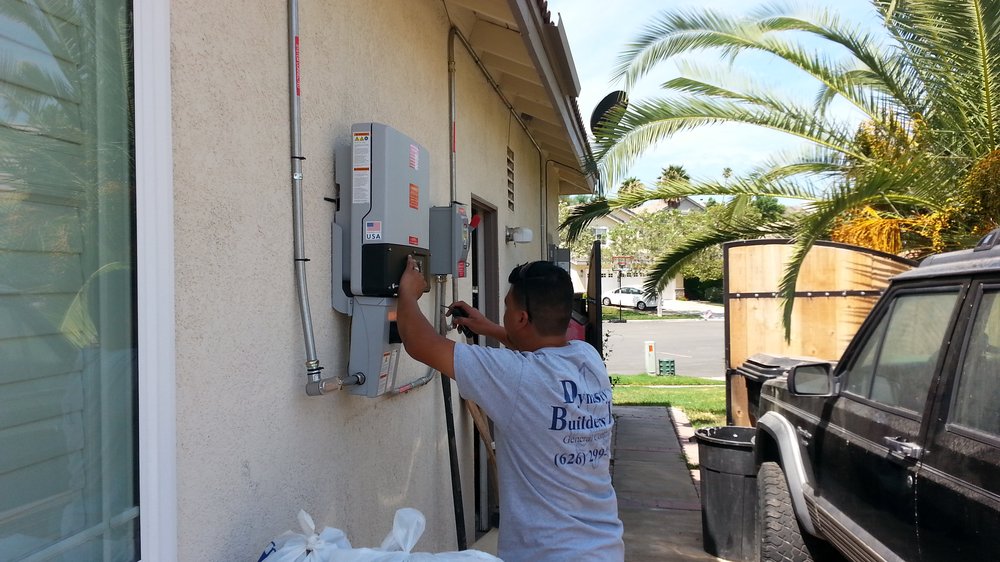 Slide of Dynasty Builders