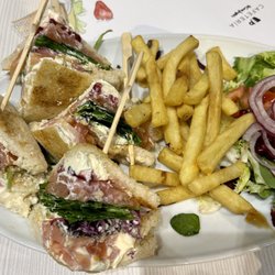 El Corte Inglés - Norwegian smoked salmon club sandwich