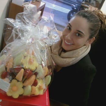 Edible Arrangements - Delicious Fruit Design & Evelyn - Florists Near Me - Van Nuys, California Edible Arrangements - Delicious Fruit Design & Evelyn - Florists Near Me - Van Nuys, California