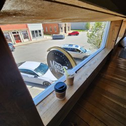 Press Monkey Studios - View of the pleasent hill historic district (1st street)