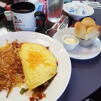 Jamms Restaurant - Denver omelet and a pot of bread - Breakfast & Brunch Near Me - Las Vegas, Nevada Jamms Restaurant - Denver omelet and a pot of bread - Breakfast & Brunch Near Me - Las Vegas, Nevada