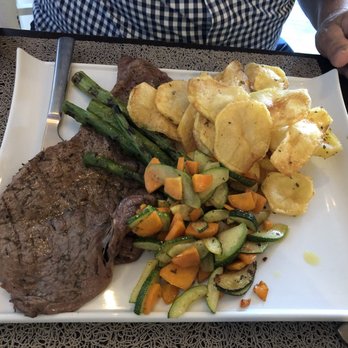 Toca do Largo - Grilled Beef w Asparagus - French Near Me - Mira de Aire, 10 Toca do Largo - Grilled Beef w Asparagus - French Near Me - Mira de Aire, 10
