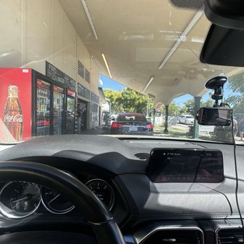 Meadowlark Dairy - Drive thru - Ice Cream & Frozen Yogurt Near Me - Pleasanton, California Meadowlark Dairy - Drive thru - Ice Cream & Frozen Yogurt Near Me - Pleasanton, California