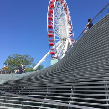 Navy Pier - Landmarks & Historical Buildings Near Me - Chicago, Illinois