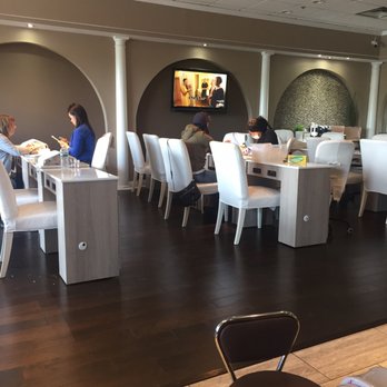 Le's Nails & Spa - Interior - Nail Salons Near Me - Wharton, New Jersey