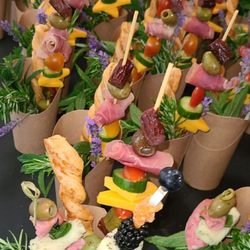 80 Jatcuteries for a wedding