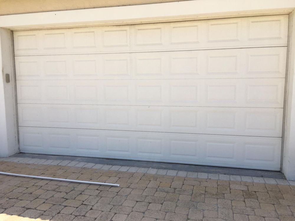 Brooks Garage Door Repair Service - Garage Door Contractor in Concord, NH