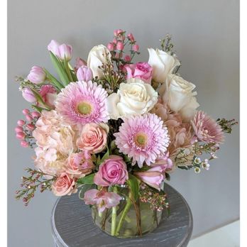 Torres Mortuary - Pretty flowers thank you Mr. Avila - Mortuary Services Near Me - Monterey Park, California Torres Mortuary - Pretty flowers thank you Mr. Avila - Mortuary Services Near Me - Monterey Park, California