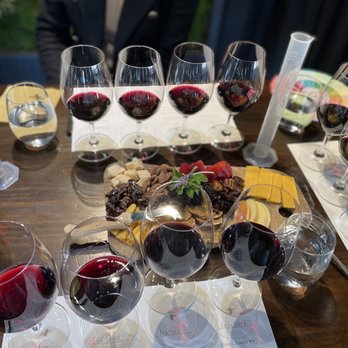 Meadowcroft Wines - Wineries Near Me - Sonoma, California Meadowcroft Wines - Wineries Near Me - Sonoma, California
