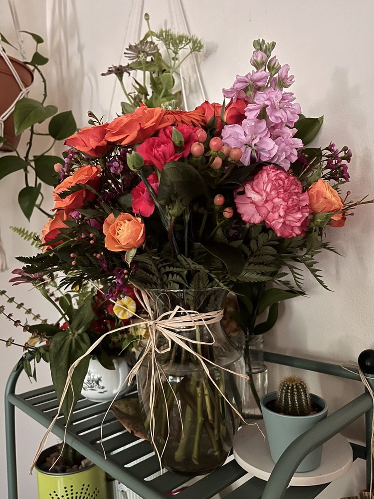 MICHAEL’S FLOWERS 74 Photos & 58 Reviews 12532 Dillingham Sq, Lake