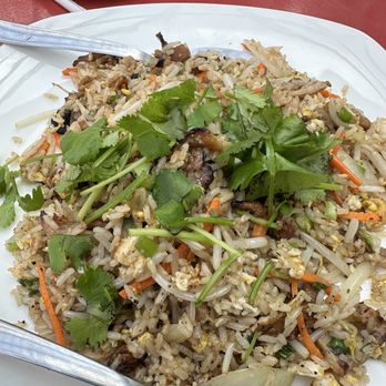 Banh Mi Pho Shop - Chicken Fried Rice - Vietnamese Near Me - Fort Wayne, Indiana